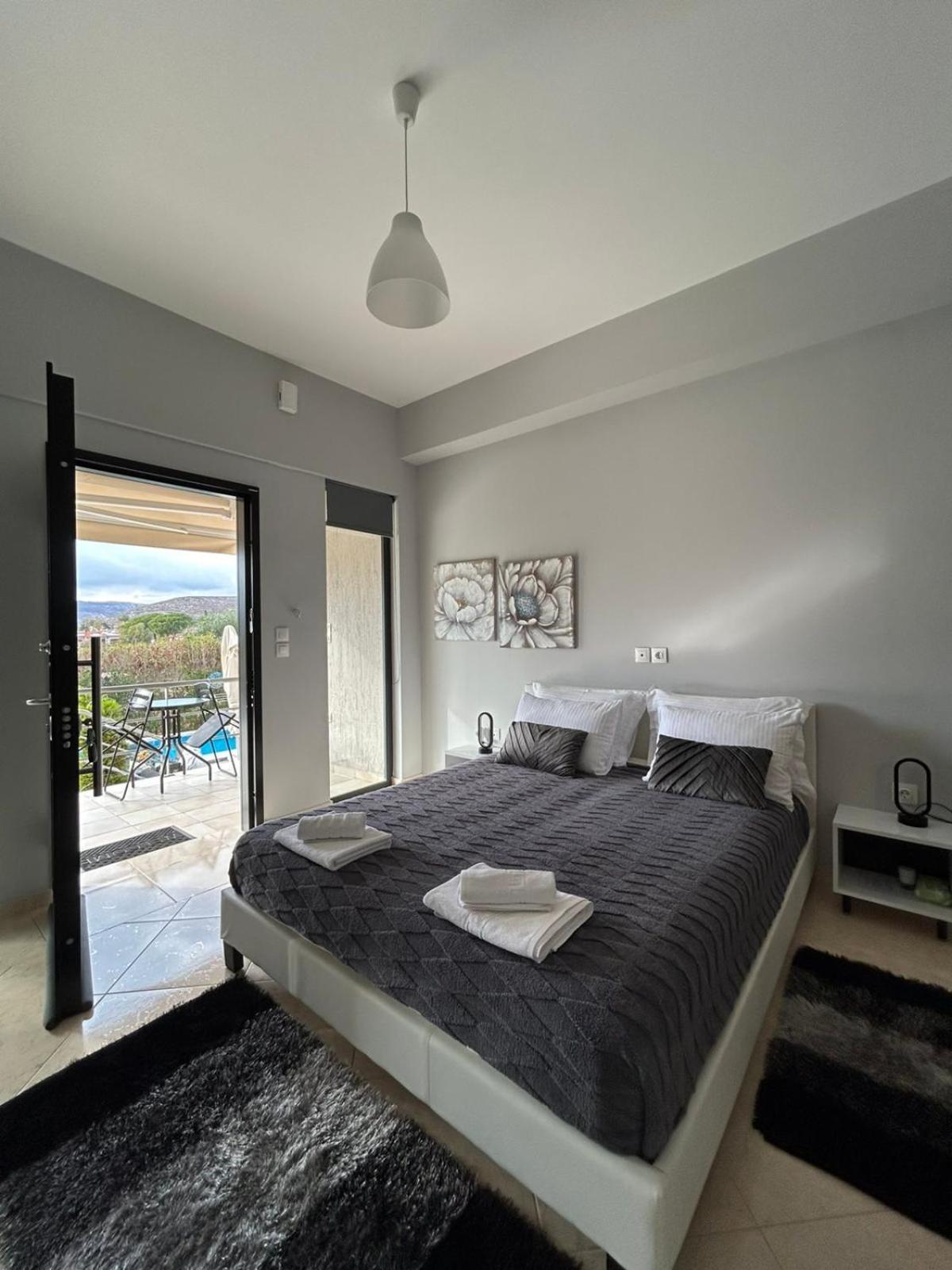 Villa Constangie Marathón Zewnętrze zdjęcie